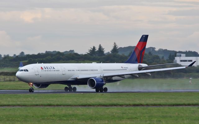 Airbus A330-300 (N816NW) - delta a330-323 n816nw dep shannon after diverting in earlier due to a sick passenger while routing paris(cdg) to minneapolis 27/8/16.