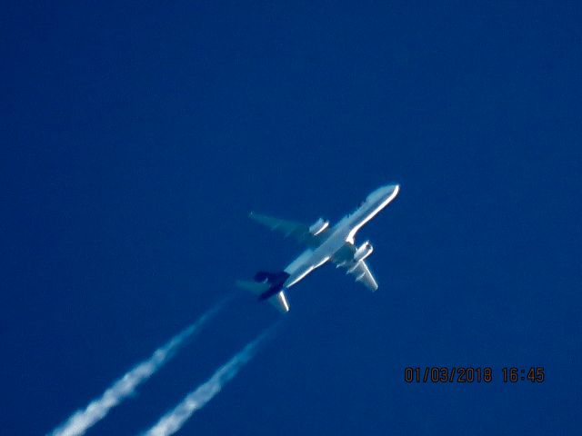 Boeing 757-200 (N956FD)