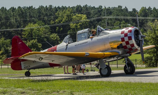 North American T-6 Texan (N36CA)