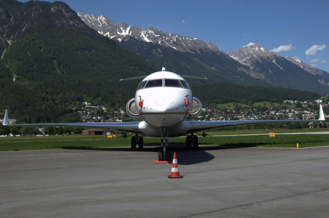 Bombardier Global Express (OE-IEL)