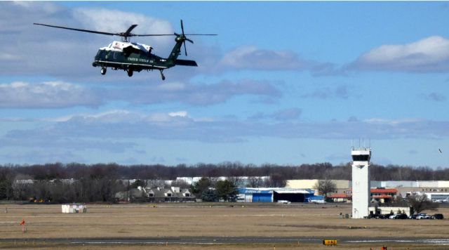 Sikorsky S-70 (16-3264) - About to touch down is the Sikorsky VH-60N "Whitehawk" helicopter carrying president biden for his visit in March of 2023.