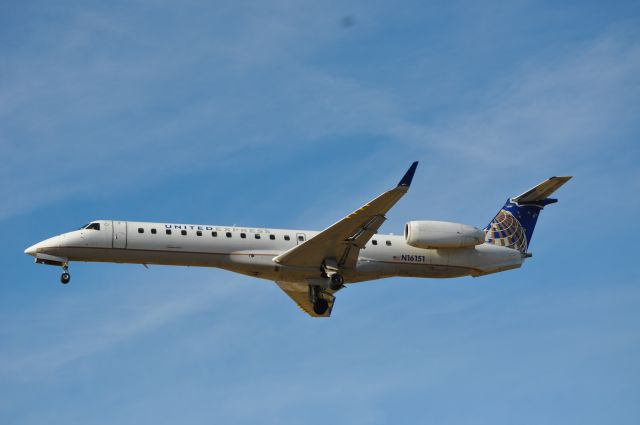 Embraer ERJ-145 (N16151)