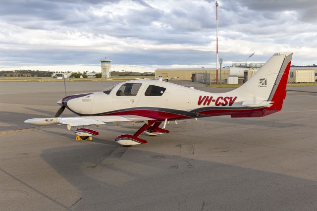 Cessna 400 (VH-CSV) - Cessna 400 Corvalis TT (VH-CSV) at Wagga Wagga Airport