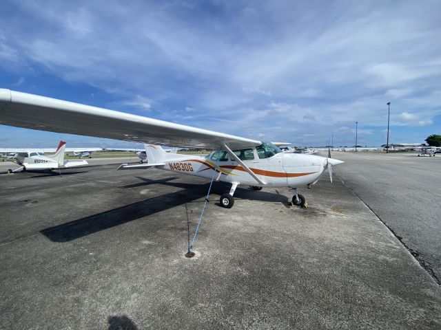 N4830G — - 180 HP 172 with Garmin upgrades br /Scott MacDonald Aircraft