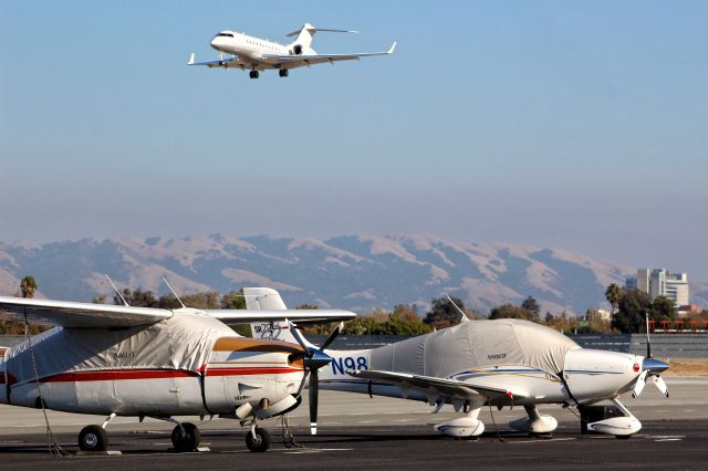 Cessna Centurion (N6615Y)