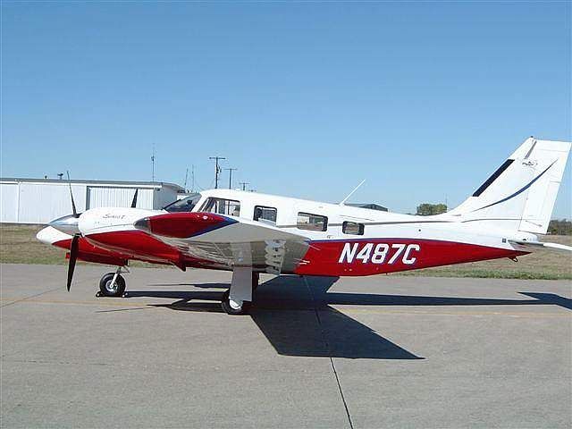 Piper Seneca (N487C) - Seneca V