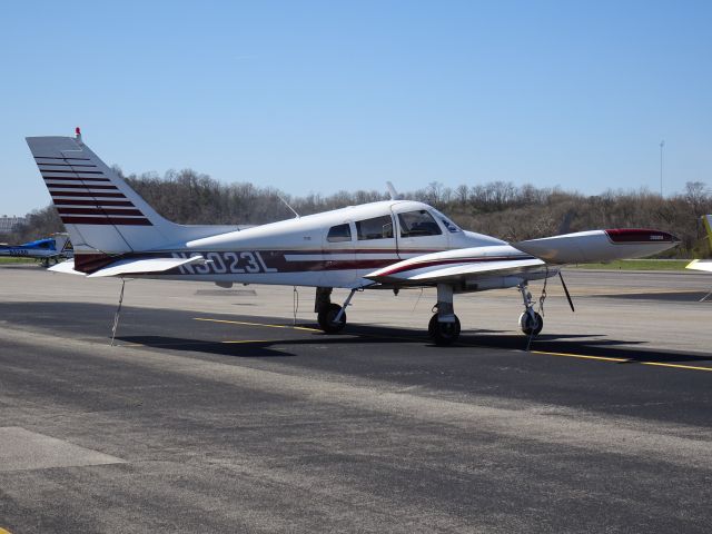 Cessna 310 (N3023L)