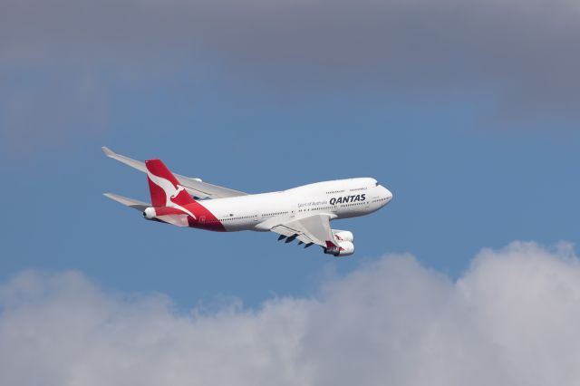 Boeing 747-400 (VH-OEH)