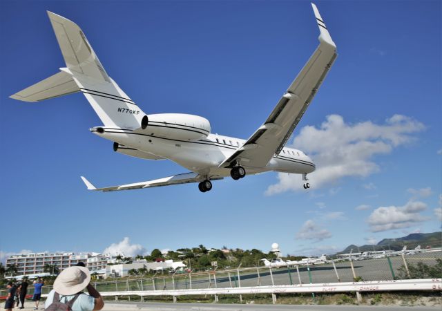 Bombardier Global Express (N770KF)