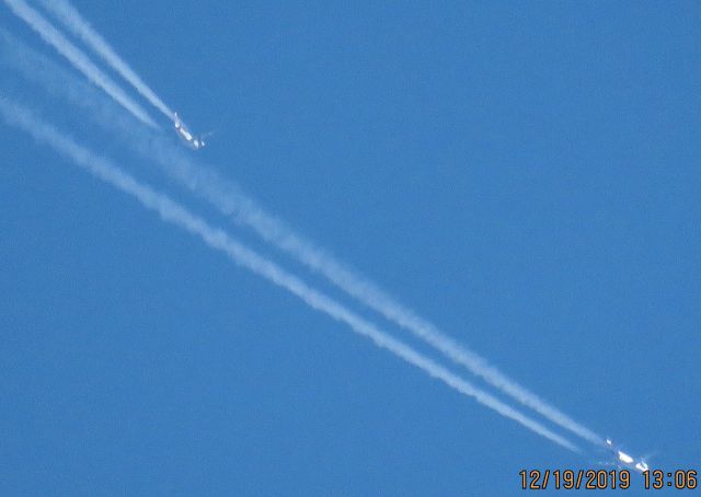 Boeing 757-200 (N790FD)