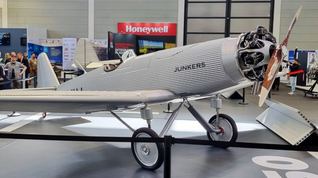 D-MJUJ — - Junkers A50 Heritage mit Sternmotor Scarlett 7U