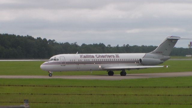 McDonnell Douglas DC-9-30 (N916CK)