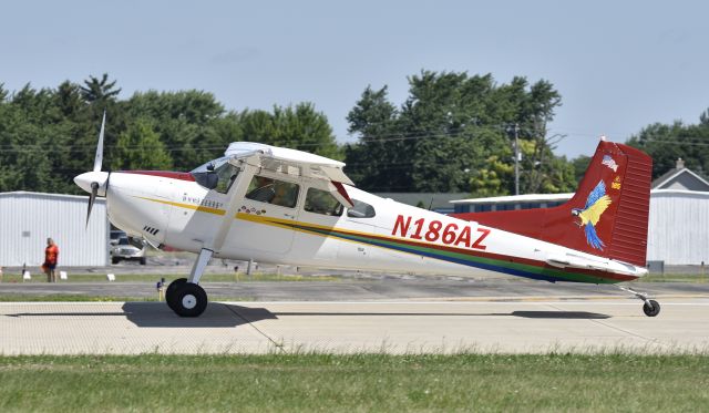 Cessna Skywagon (N186AZ) - Airventure 2016