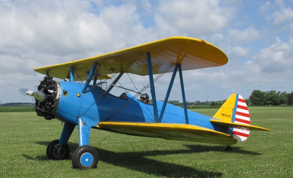 Boeing PT-17 Kaydet (N56439) - A 1941 PT-17 Stearman at the 2015 Fathers Day breakfast fly-in at Stanton MN