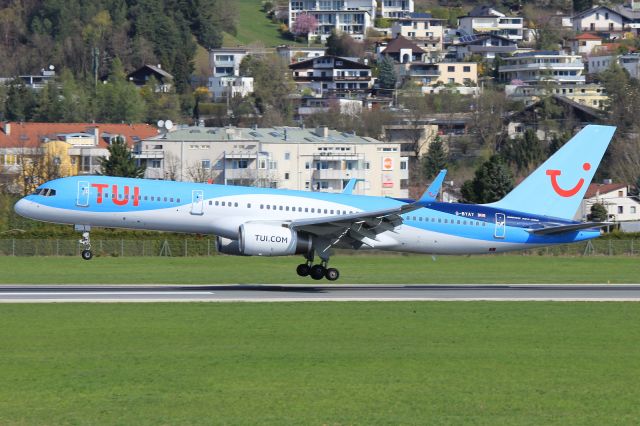 Boeing 757-200 (G-BYAY)