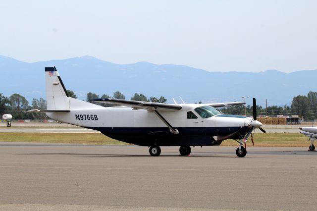 Cessna Caravan (N9766B) - KRDD - Package express resting over the weekend at Redding - 