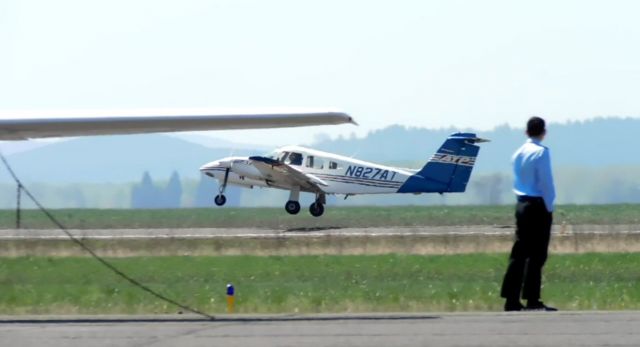 Piper PA-44 Seminole (N827AT) - N827AT landing at CVO 0n 21st April 2021.