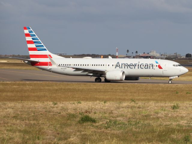 Boeing 737 MAX 8 (N310RF)