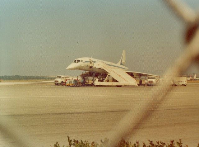 Aerospatiale Concorde (F-BTSC) - Lisbon 1975