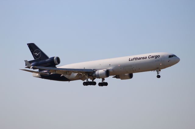 Boeing MD-11 — - Lufthansa Cargo MD-11F landing on runway 10C at Chicago O'hare from Frankfurt
