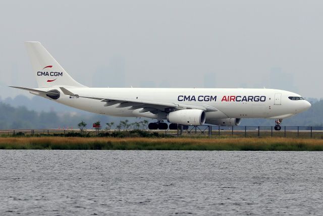 Airbus A330-300 (OO-CMA) - 'Air Belgium 122' departing to Liege, Belgium  (9/17)