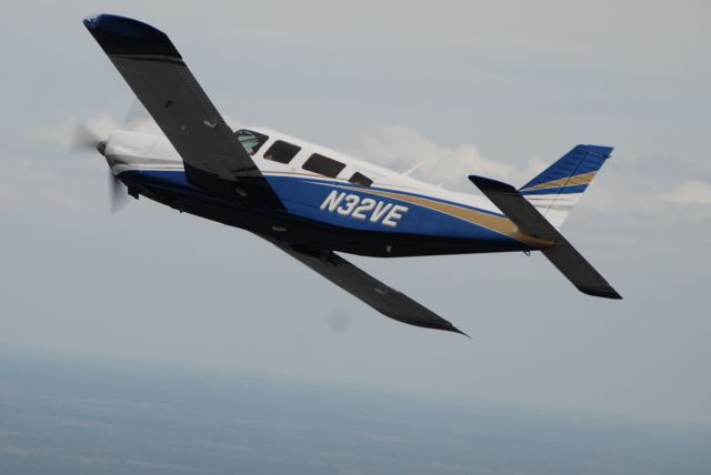 Piper Saratoga/Lance (N32VE)