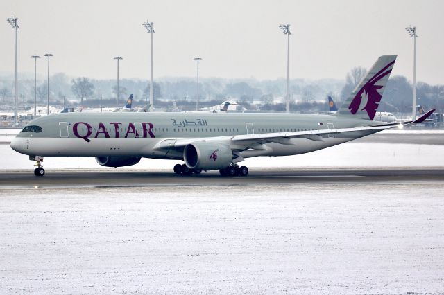 Airbus A350-900 (A7-ALI)