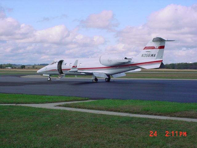 Learjet 60 (N356WA) - Parked on ramp Oct 2008