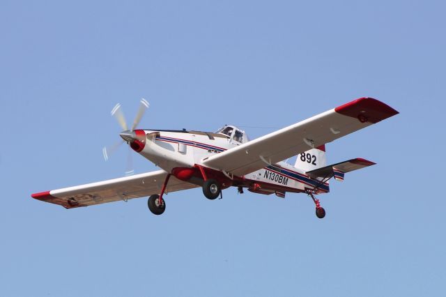 AIR TRACTOR Fire Boss (N130BM) - Outbound for another water drop on South Mountain fire in western NC.