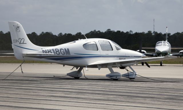 Cirrus SR-22 (N818GM)