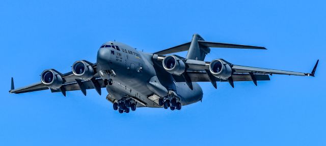 Boeing Globemaster III (07-7181) - C-17A Globemaster III 07-7181 - Las Vegas - Harry Reid International Airport KLASbr /Photo: Tomás Del Corobr /USA - Nevada May 15, 2025