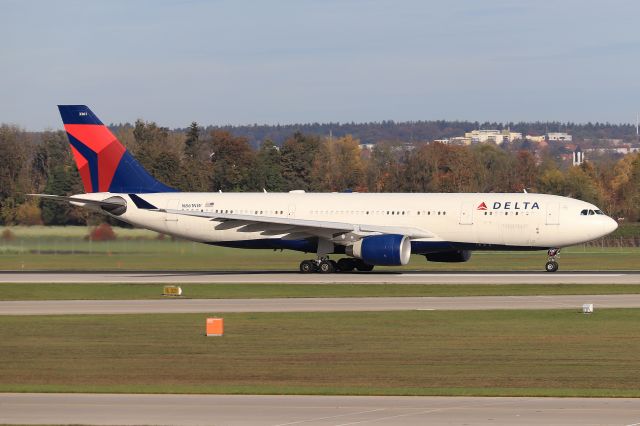 Airbus A330-200 (N861NW)