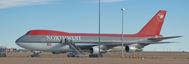 Boeing 747-200 — - Northwest Chartering US Troops to an undisclosed location
