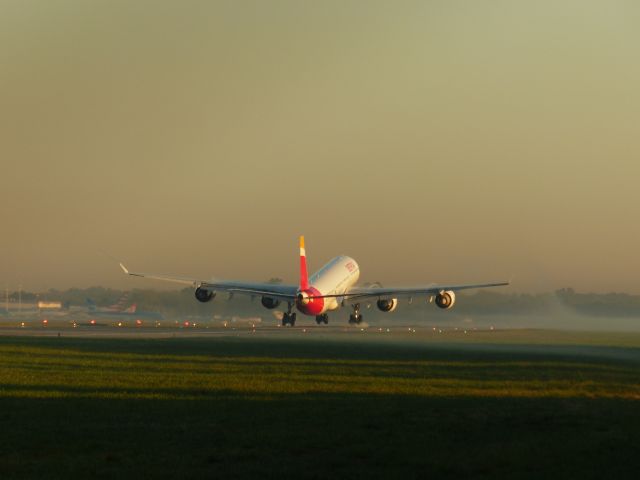 Airbus A340-600 (EC-JPX)