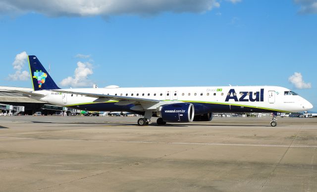 EMBRAER 195 (PS-AEN)
