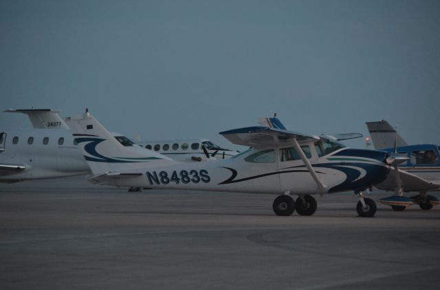 Cessna Skylane (N8483S) - Taken 24 Jan 2018