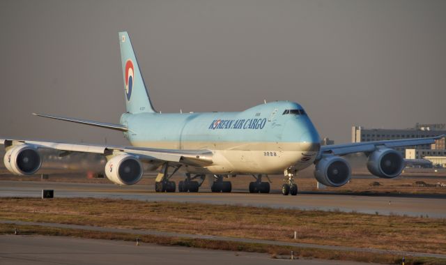 BOEING 747-8 (HL7617)