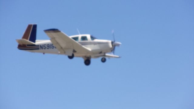 Mooney M-20 —