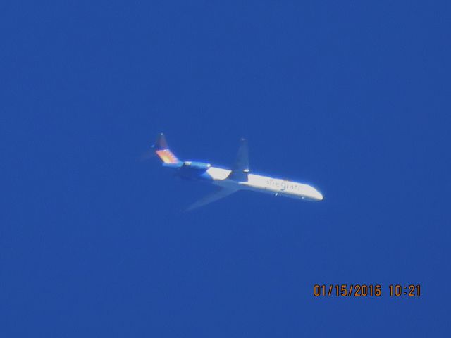 McDonnell Douglas MD-83 (N886GA)