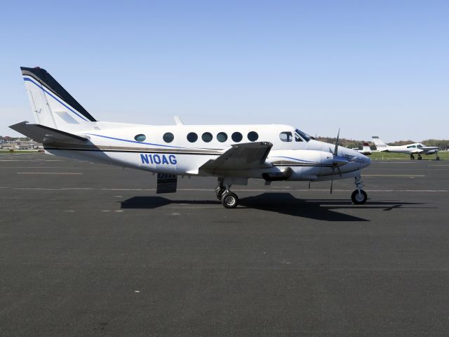 Beechcraft King Air 100 (N10AG) - A rare B100. Note the high flotation gear. 18 October 2015.