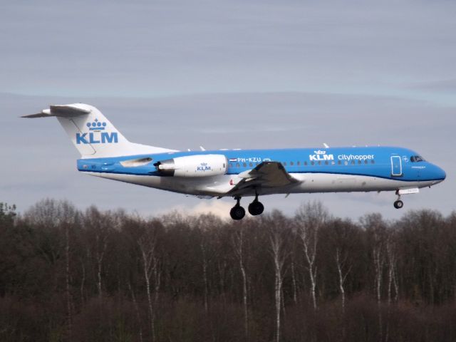 Fokker 70 (PH-KZU)