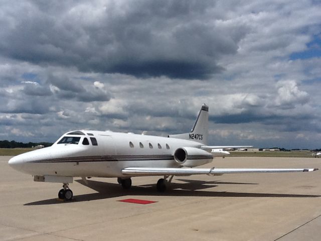 North American Sabreliner (N247CS)