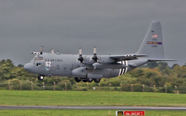 Lockheed C-130 Hercules (92-3284) - rch271 usaf c-130h 92-3284 landing at shannon 17/9/18.