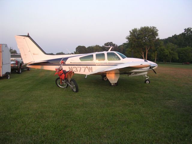 Beechcraft 55 Baron (N377W) - Private Farm, Dandridge TN, Smoky Mountain Airpark, 3000ft RWY