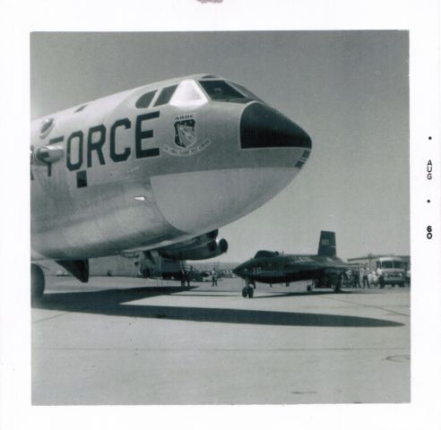 — — - X15 Edwards AFB airshow 1960 