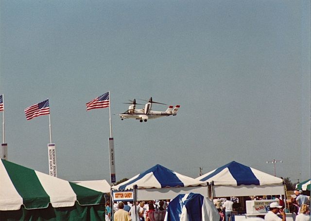 — — - Test aircraft for the MV-22 doing a flying routine at a KFAW Air Show