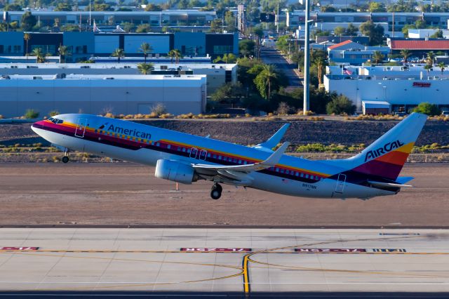 Boeing 737-800 (N917NN) - American Airlines 737-800 in AirCal retro livery taking off from PHX on 9/18/22. Taken with a Canon 850D and Canon EF 70-200mm f/2.8L IS II USM.