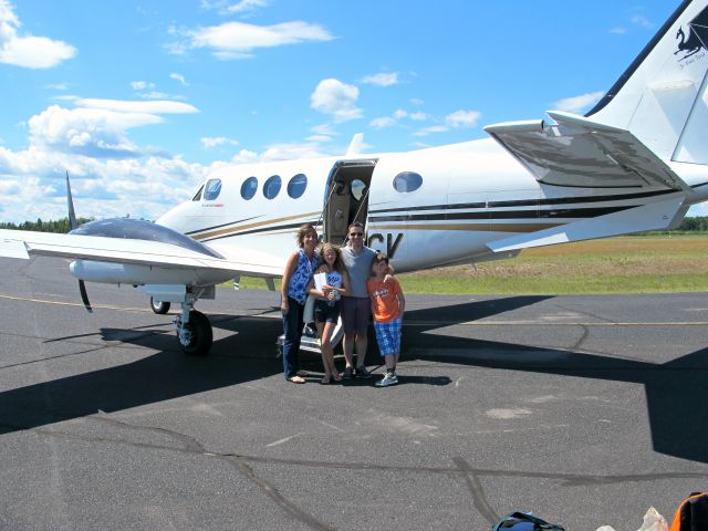 Beechcraft King Air 90 (N524CV)