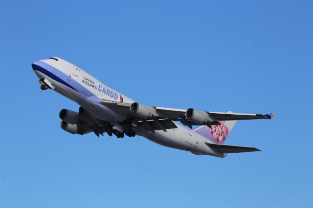 Boeing 747-400 (B-18720)