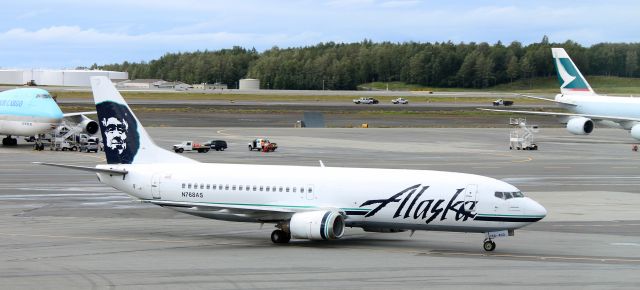 BOEING 737-400 (N768AS)